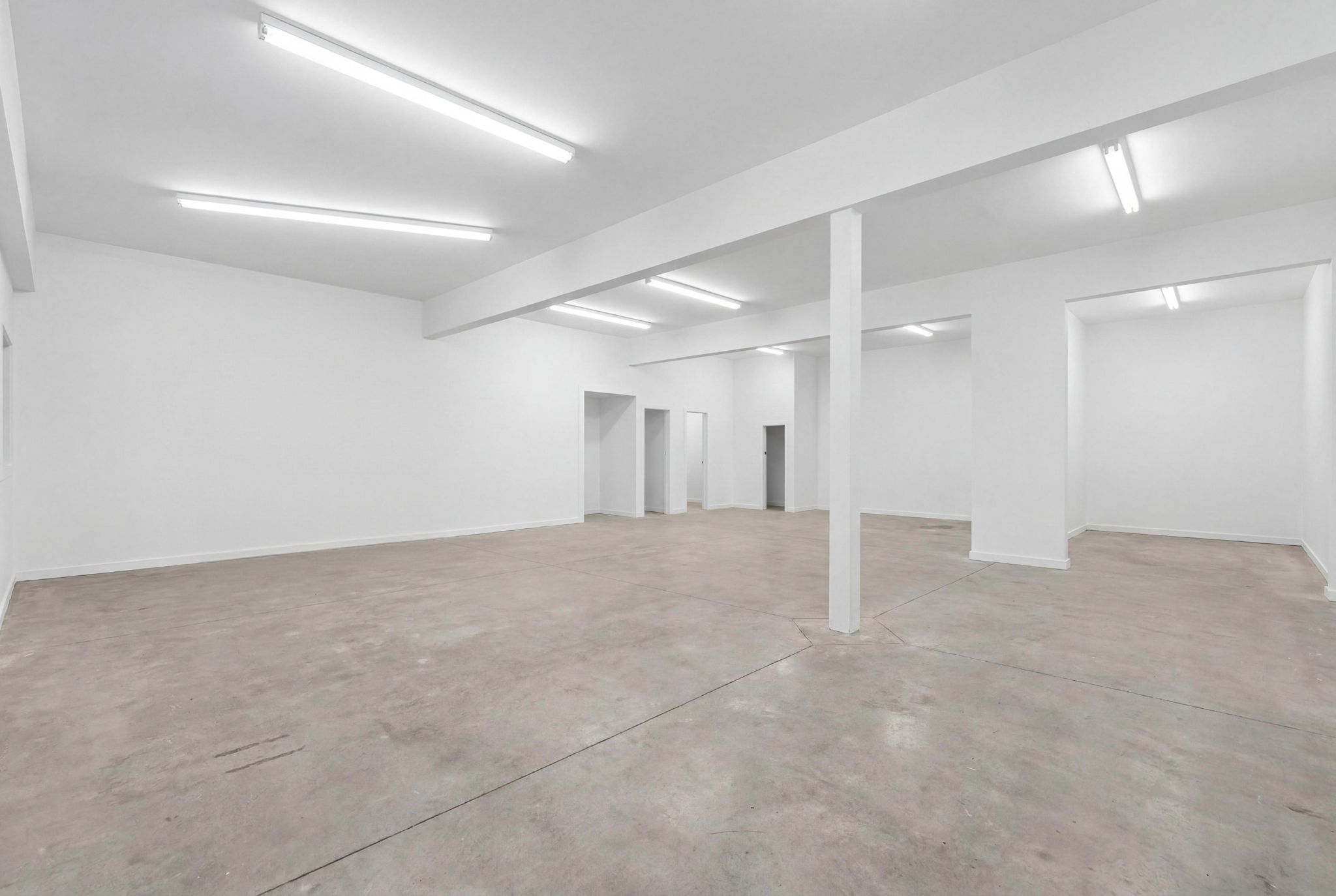 1051 Brumbaugh — vista interior 1 retocada con IA